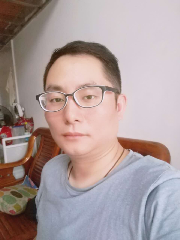 流星的尾巴的第一张照片--福州交友网