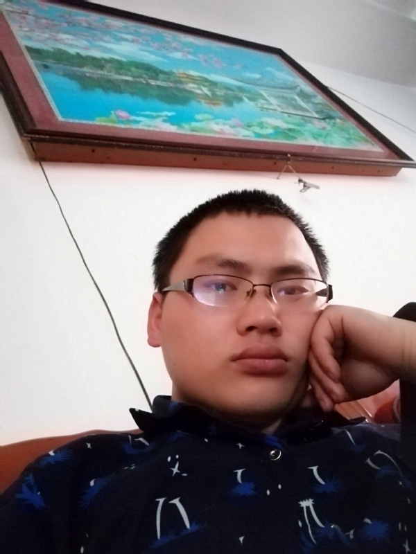 90男孩的第一张照片--福州交友网