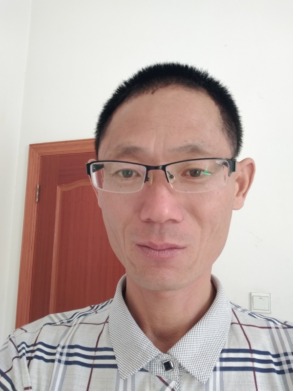 期待缘分的第一张照片--福州交友网