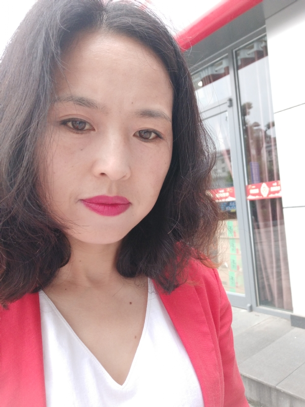 枫叶飘零的第一张照片--福州交友网