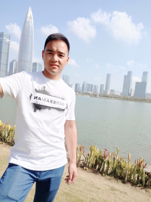 许仙敢睡蛇的第一张照片--福州交友网
