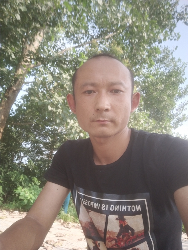80大叔的第一张照片--福州交友网
