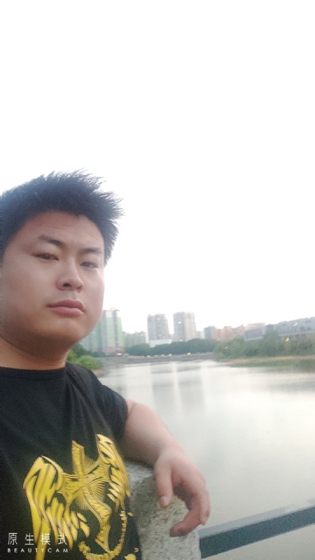 小海的第二张照片--福州交友网