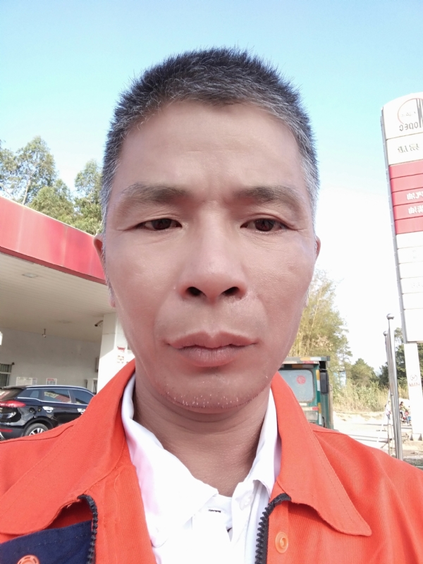 静候缘分的第一张照片--福州交友网