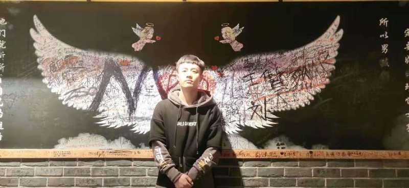 水彩画师的第一张照片--福州交友网