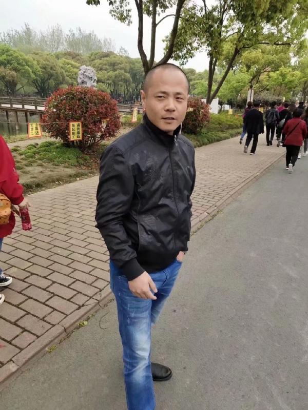 傻子的第一张照片--福州交友网