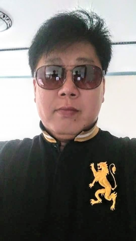 含笑半步癲的第一张照片--福州交友网