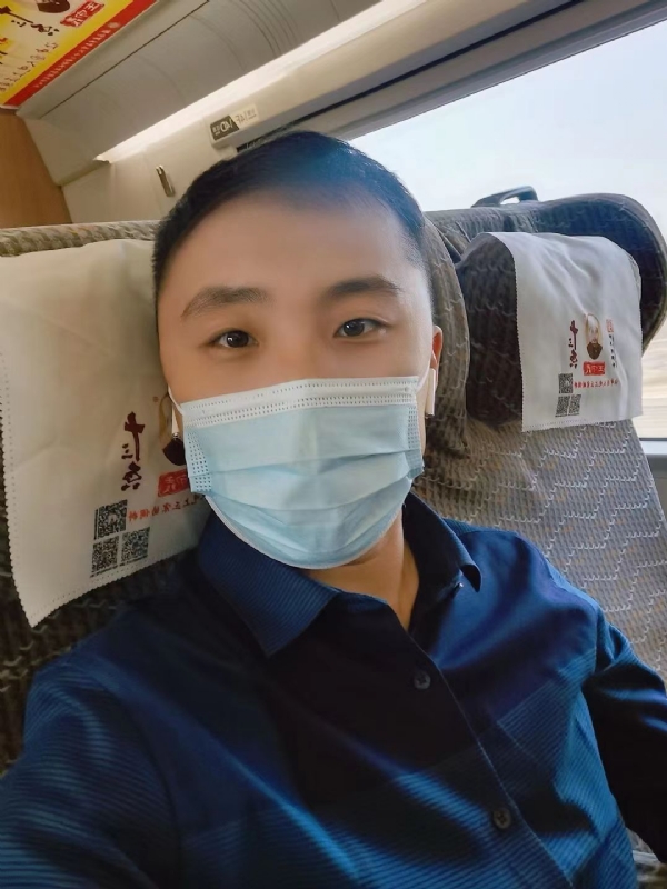 孤独的小屁猪的第二张照片--福州交友网