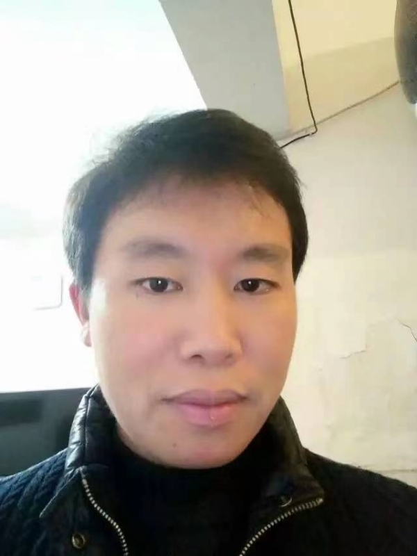 擎天柱的第三张照片--福州交友网