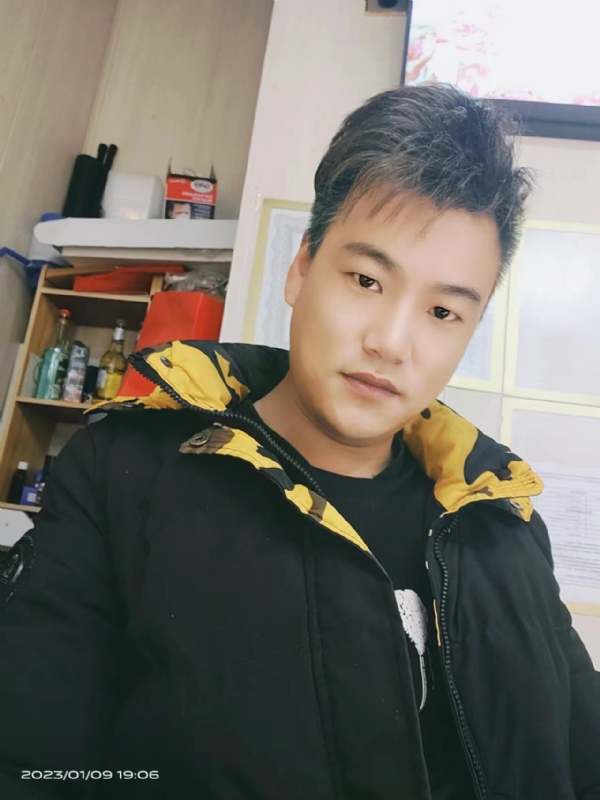 孤酒枕愁眼眠的第二张照片--福州交友网