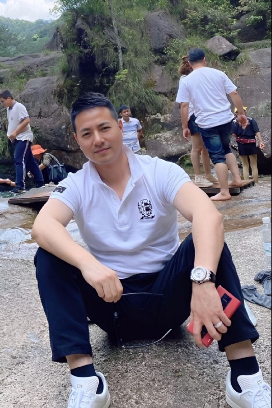 勿忘初心的第三张照片--福州交友网