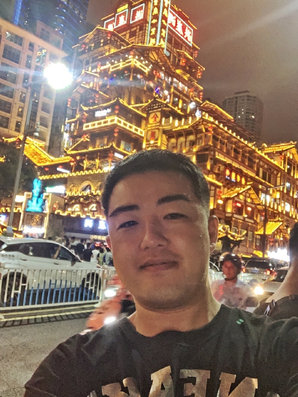 钢铁侠的第一张照片--福州交友网