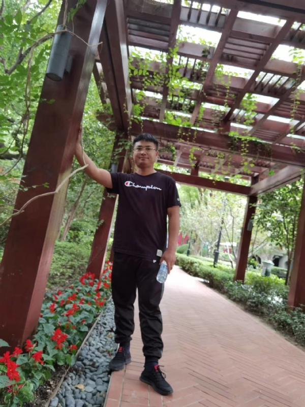会飞的鱼的第二张照片--福州交友网