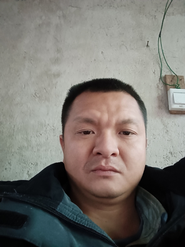 兰成龙的第二张照片--福州交友网
