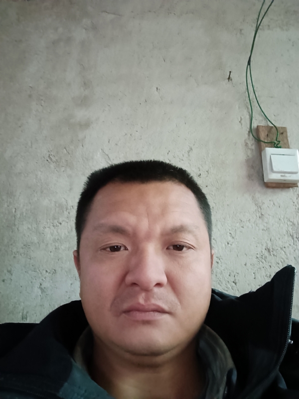 兰成龙的第三张照片--福州交友网