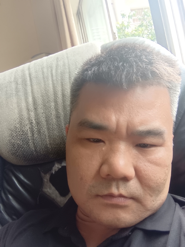 路人的第一张照片--福州交友网