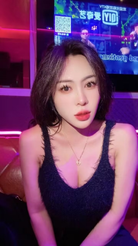 素素可月的第一张照片--福州交友网