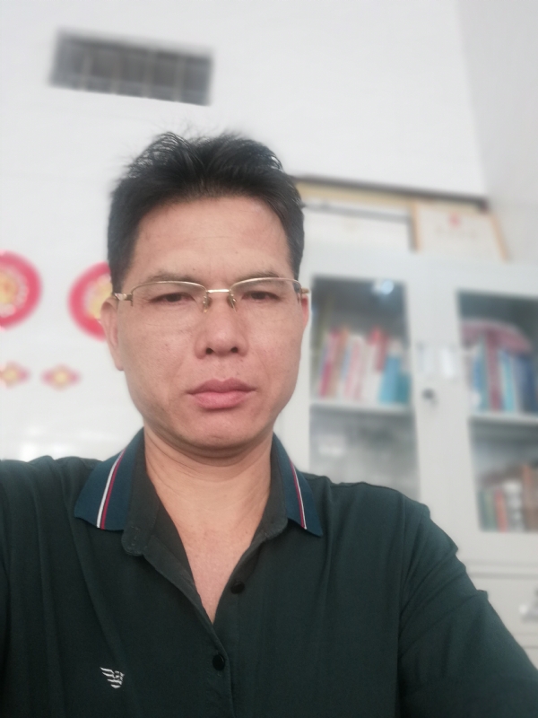 后视镜的第一张照片--福州交友网