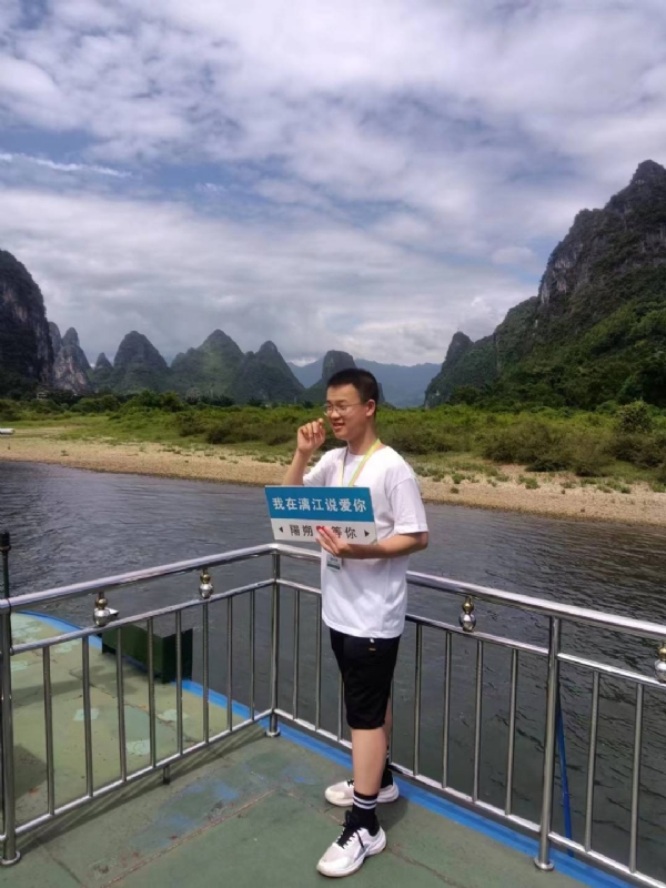 决胜时刻的第三张照片--福州交友网
