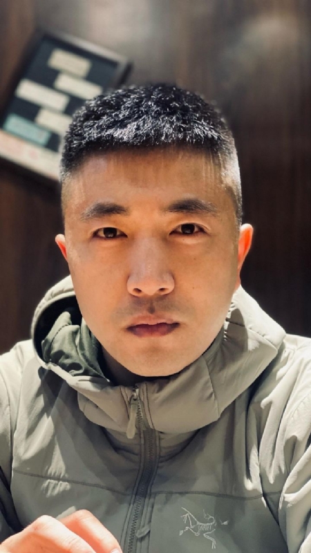 山中何缘的第一张照片--福州交友网